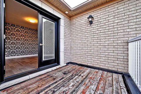 Photo 37 at 129 Saint Damian Avenue, Vellore Village, Vaughan