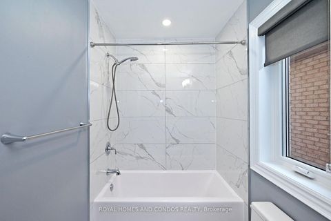 Photo 39 at 129 Saint Damian Avenue, Vellore Village, Vaughan