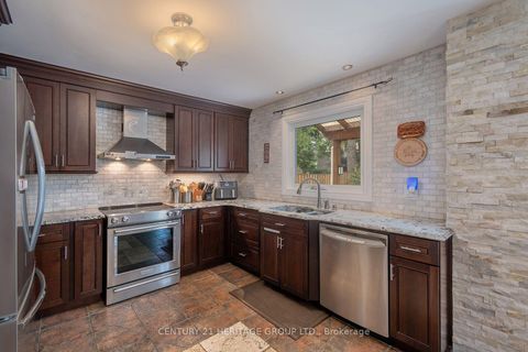Photo 5 at 55 Chartwell Crescent, Keswick North, Georgina