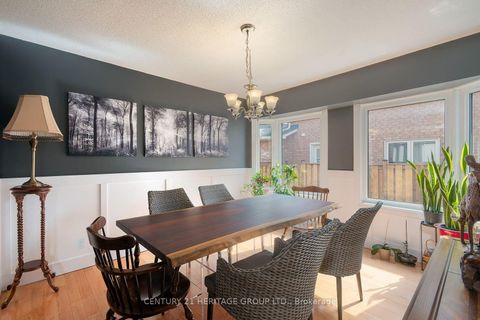Photo 13 at 55 Chartwell Crescent, Keswick North, Georgina