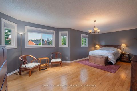 Photo 19 at 55 Chartwell Crescent, Keswick North, Georgina