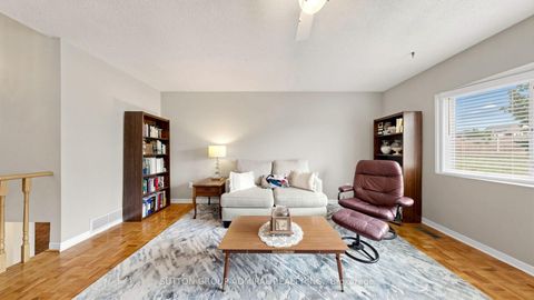 Photo 20 at 160 Marlott Road, Maple, Vaughan