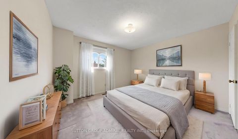 Photo 26 at 160 Marlott Road, Maple, Vaughan