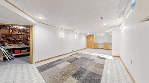 Photo 35 at 160 Marlott Road, Maple, Vaughan