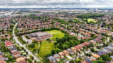 Photo 48 at 160 Marlott Road, Maple, Vaughan