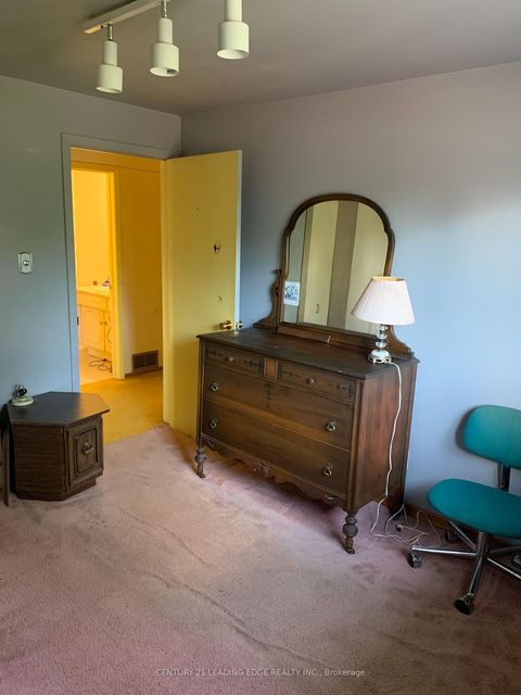 Photo 11 at 18 Kentish Crescent, Malvern West, Toronto