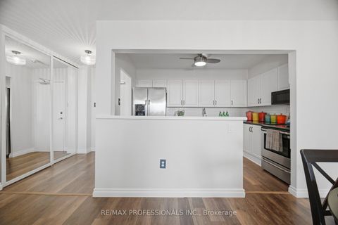 Photo 6 at 902 - 15 La Rose Avenue, Humber Heights, Toronto