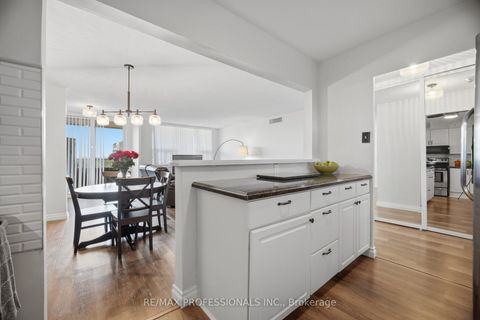 Photo 10 at 902 - 15 La Rose Avenue, Humber Heights, Toronto
