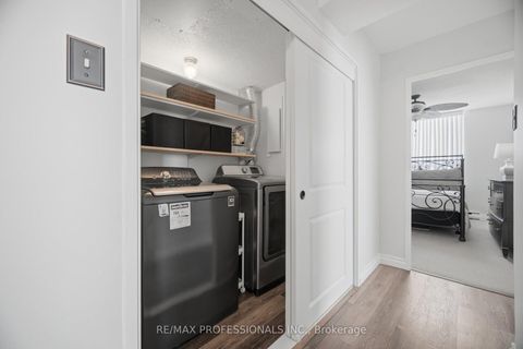 Photo 27 at 902 - 15 La Rose Avenue, Humber Heights, Toronto