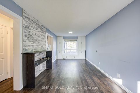 Photo 9 at 90 Moon Drive, Ardagh, Barrie