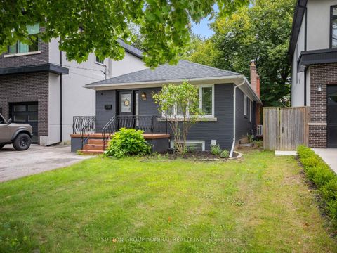 Photo 2 at 65 Woodbury Road, City Centre West, Toronto