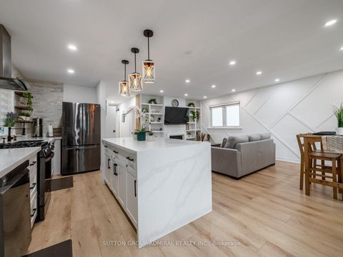 Photo 3 at 65 Woodbury Road, City Centre West, Toronto