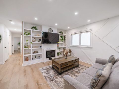 Photo 12 at 65 Woodbury Road, City Centre West, Toronto
