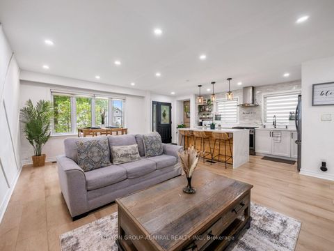Photo 15 at 65 Woodbury Road, City Centre West, Toronto