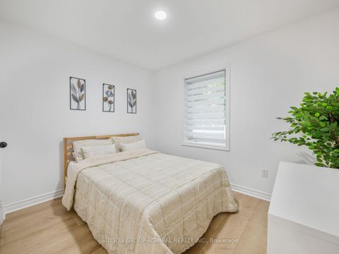 Photo 19 at 65 Woodbury Road, City Centre West, Toronto