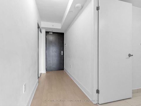 Photo 1 at 2711 - 955 Bay Street, Bay Street Corridor, Toronto