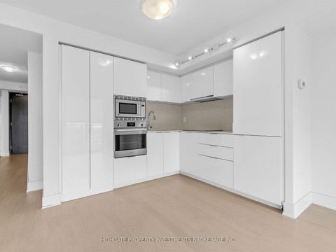 Photo 6 at 2711 - 955 Bay Street, Bay Street Corridor, Toronto
