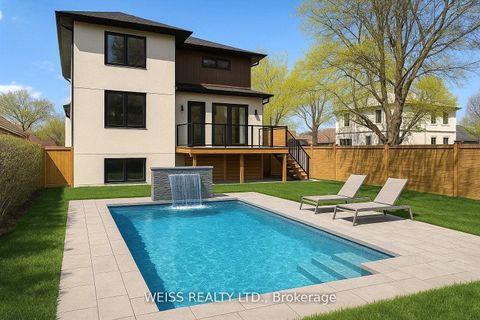 Photo 2 at 137 Bannockburn Avenue, Nortown, Toronto