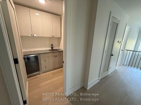 Photo 12 at 137 Bannockburn Avenue, Nortown, Toronto