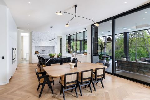 Photo 11 at 7 Appleby Court, City Centre West, Toronto