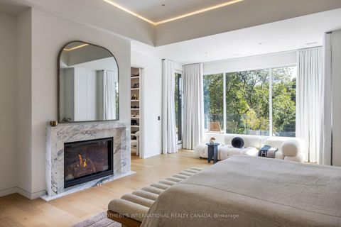 Photo 20 at 7 Appleby Court, City Centre West, Toronto