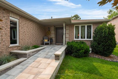 Photo 1 at 43 Nicklaus Drive, East Bayfield, Barrie