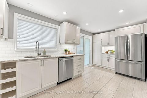 Photo 18 at 101 Hill Drive, Aurora Heights, Aurora