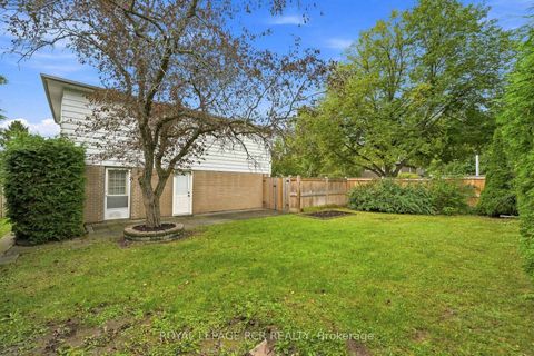 Photo 36 at 101 Hill Drive, Aurora Heights, Aurora