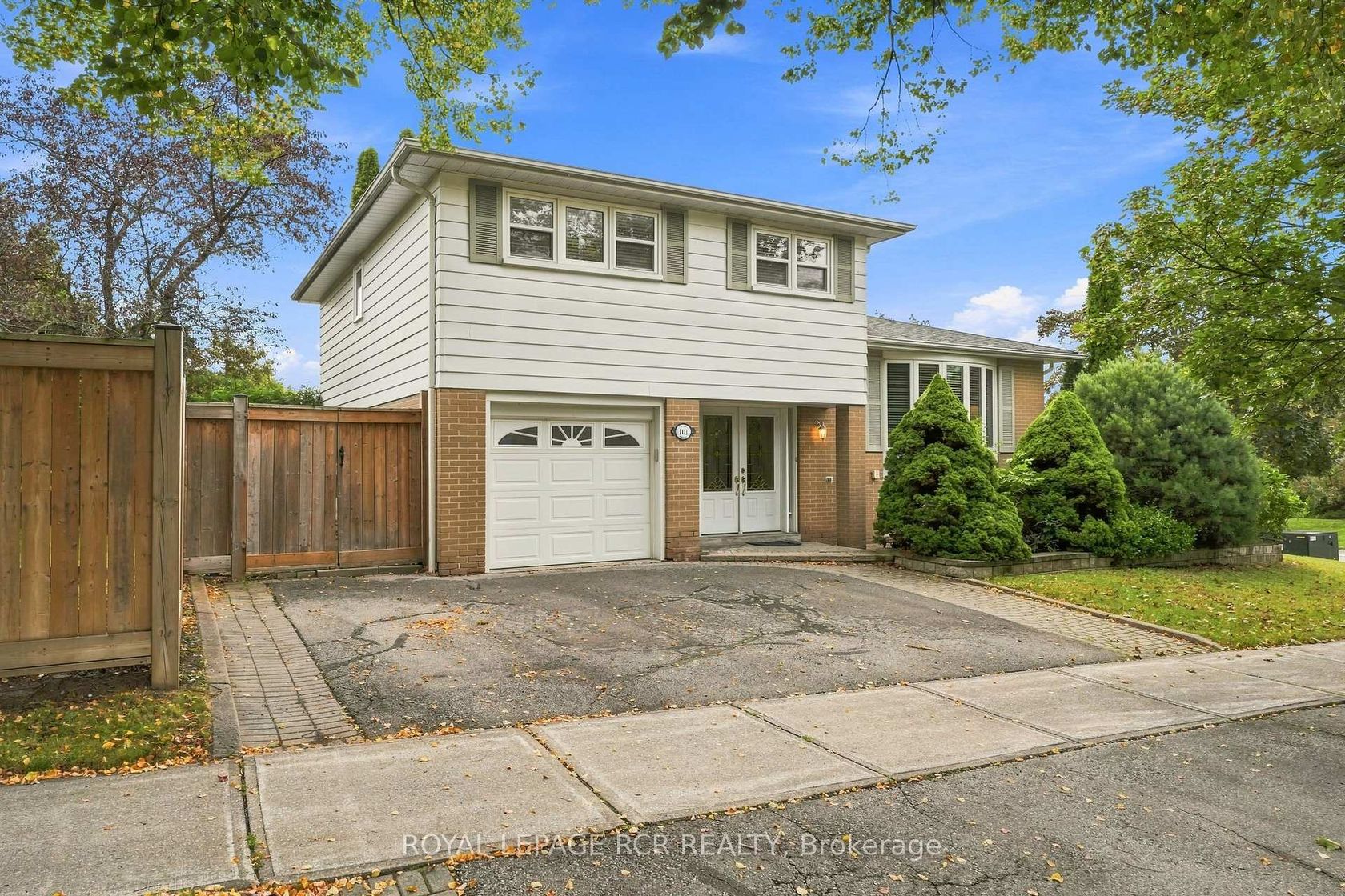 101 Hill Drive, Aurora Heights, Aurora photo 5