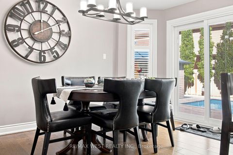 Photo 5 at 414 Belview Avenue, East Woodbridge, Vaughan