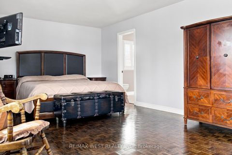 Photo 13 at 414 Belview Avenue, East Woodbridge, Vaughan