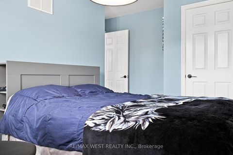 Photo 15 at 414 Belview Avenue, East Woodbridge, Vaughan