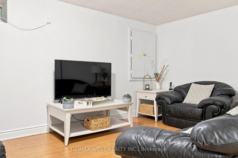 Photo 20 at 414 Belview Avenue, East Woodbridge, Vaughan