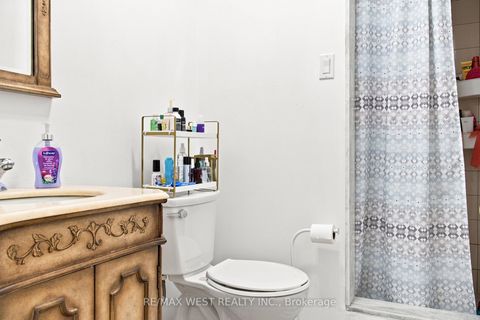 Photo 23 at 414 Belview Avenue, East Woodbridge, Vaughan