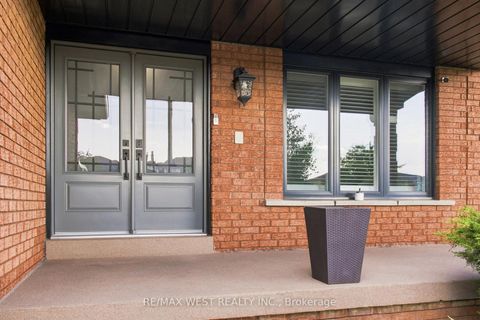 Photo 29 at 414 Belview Avenue, East Woodbridge, Vaughan