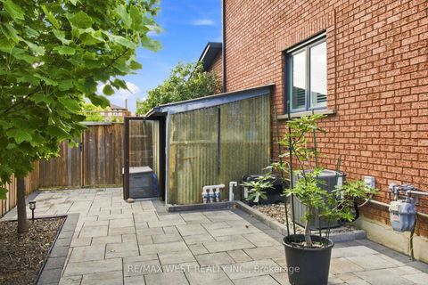 Photo 34 at 414 Belview Avenue, East Woodbridge, Vaughan