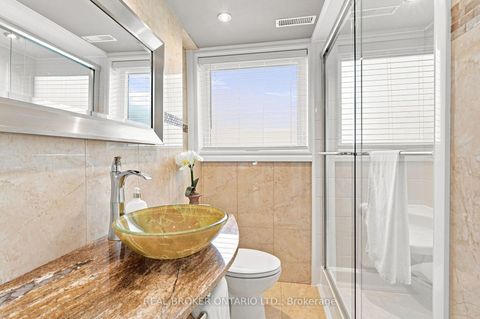 Photo 20 at 169 Kennard Avenue, Bathurst Manor, Toronto