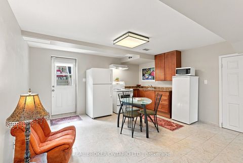 Photo 22 at 169 Kennard Avenue, Bathurst Manor, Toronto