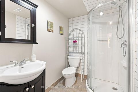 Photo 26 at 169 Kennard Avenue, Bathurst Manor, Toronto