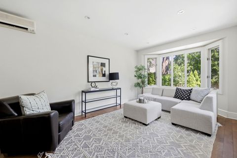 Photo 7 at 102 Ridge Drive, Moore Park, Toronto