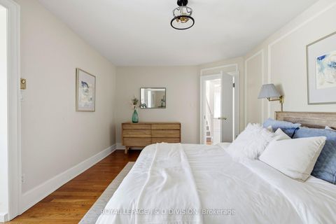 Photo 14 at 102 Ridge Drive, Moore Park, Toronto