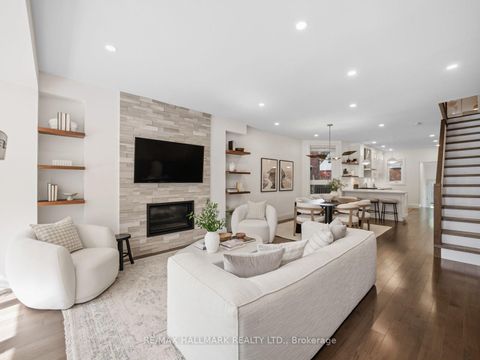 Photo 1 at 189 Greenwood Avenue, Coxwell, Toronto
