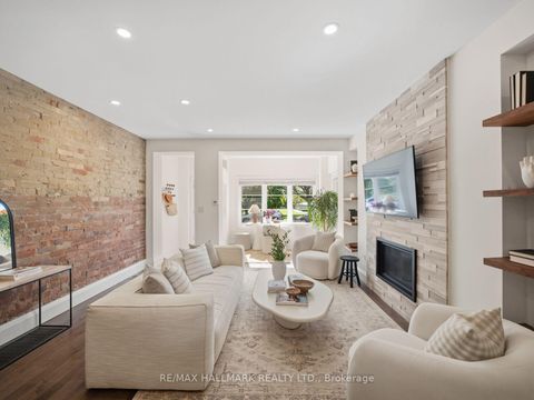 Photo 4 at 189 Greenwood Avenue, Coxwell, Toronto