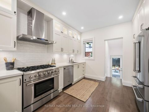 Photo 14 at 189 Greenwood Avenue, Coxwell, Toronto