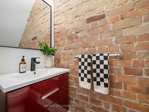 Photo 19 at 189 Greenwood Avenue, Coxwell, Toronto