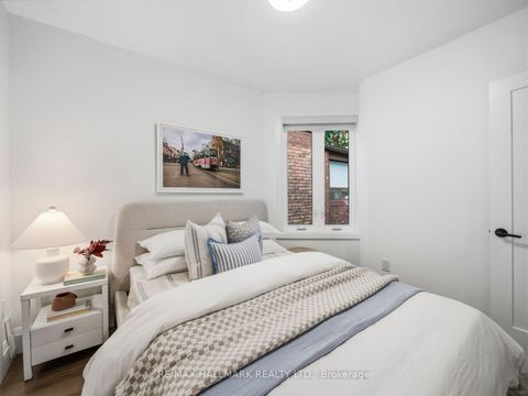Photo 24 at 189 Greenwood Avenue, Coxwell, Toronto