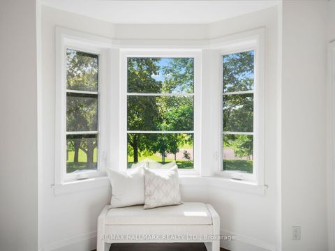 Photo 27 at 189 Greenwood Avenue, Coxwell, Toronto