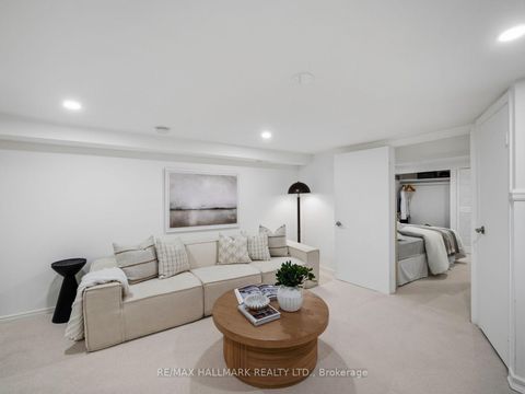 Photo 38 at 189 Greenwood Avenue, Coxwell, Toronto