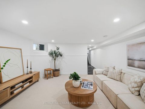 Photo 40 at 189 Greenwood Avenue, Coxwell, Toronto