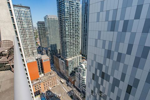 Photo 15 at 3506 - 375 King Street W, Waterfront Communities C1, Toronto